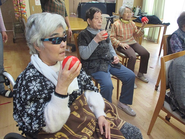 小規模デイサービスこすもす 有限会社アタカンテ 秋田県にかほ市 通所介護